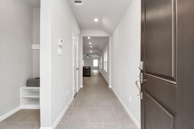 19567 Montgomery Ridge Way, Montgomery, TX 77356