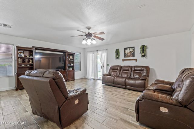 14684 S Sumac Drive, Sahuarita, AZ 85629