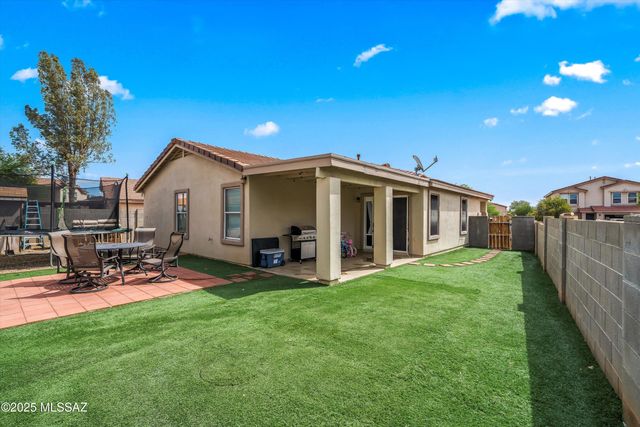 14684 S Sumac Drive, Sahuarita, AZ 85629