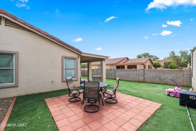 14684 S Sumac Drive, Sahuarita, AZ 85629