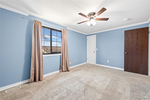 29417 Scarborough Drive, Warren, MI 48088