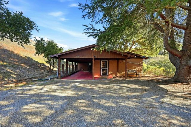 1795 Llagas Road A, Morgan Hill, CA 95037