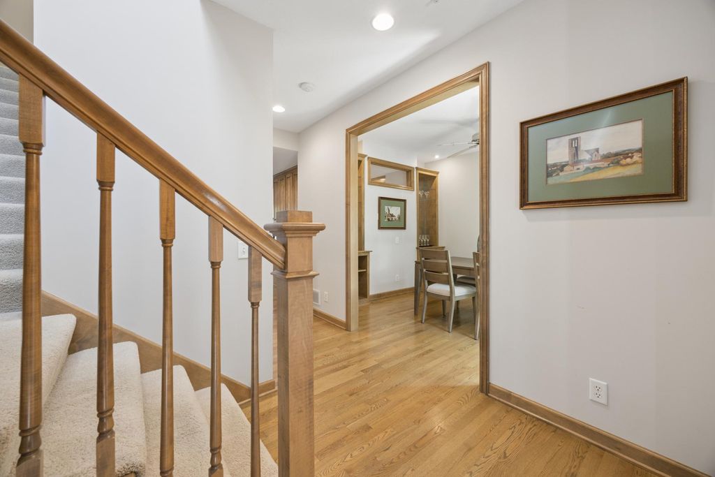 365 Willoughby Way W, Minnetonka, MN 55305 — photo 4