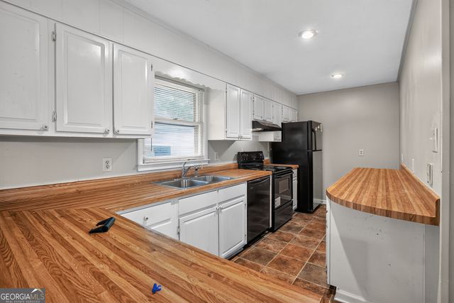 2336 Carnes Road, Jonesboro, GA 30236