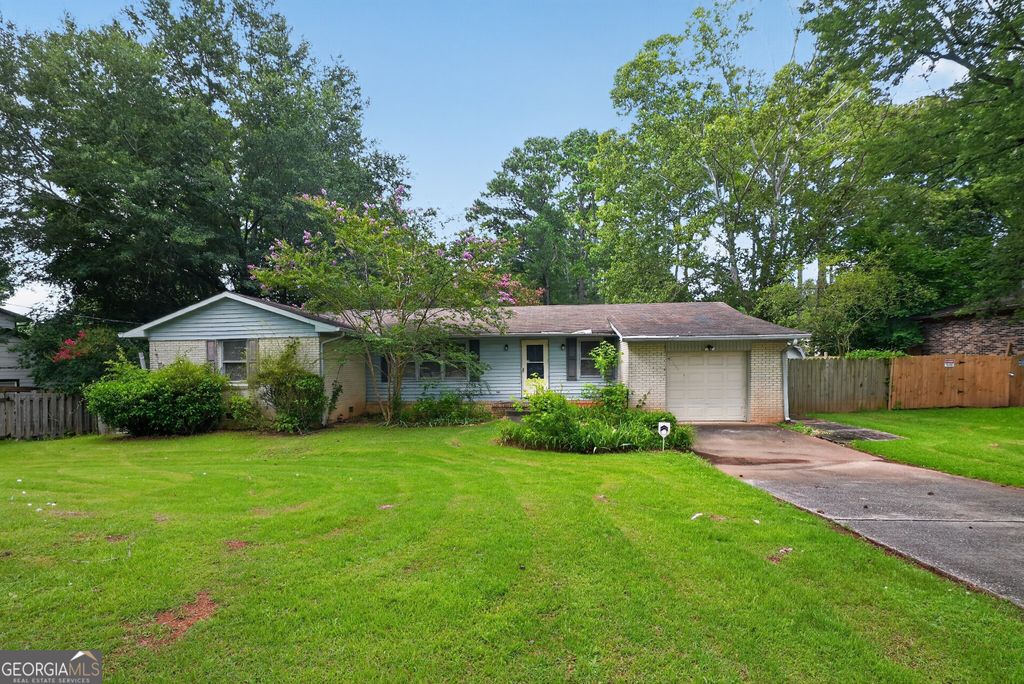 2336 Carnes Road, Jonesboro, GA 30236