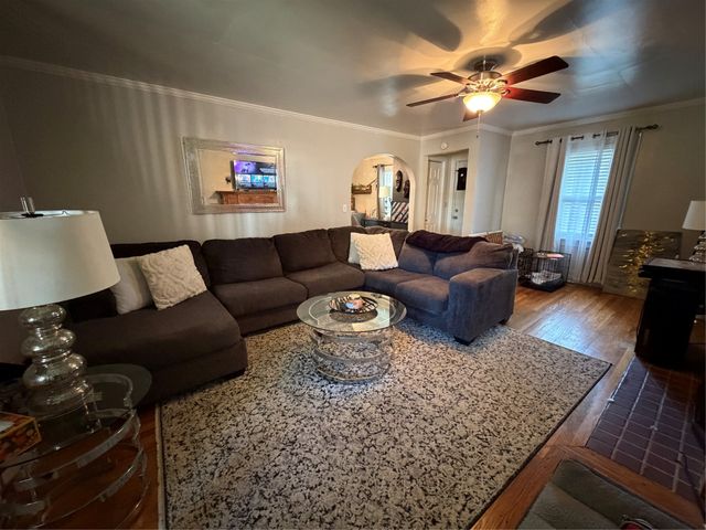 923 E 27TH Street, Erie, PA 16504