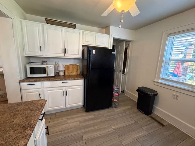 923 E 27TH Street, Erie, PA 16504