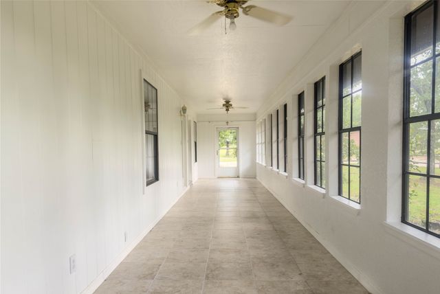 1102 NE 23rd Street, Mineral Wells, TX 76067