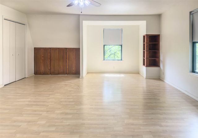 1102 NE 23rd Street, Mineral Wells, TX 76067