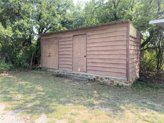 1102 NE 23rd Street, Mineral Wells, TX 76067