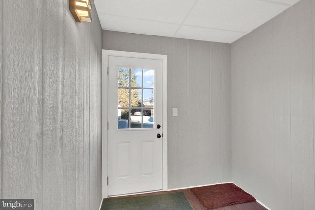 36 RIDGE AVE, Hanover, PA 17331