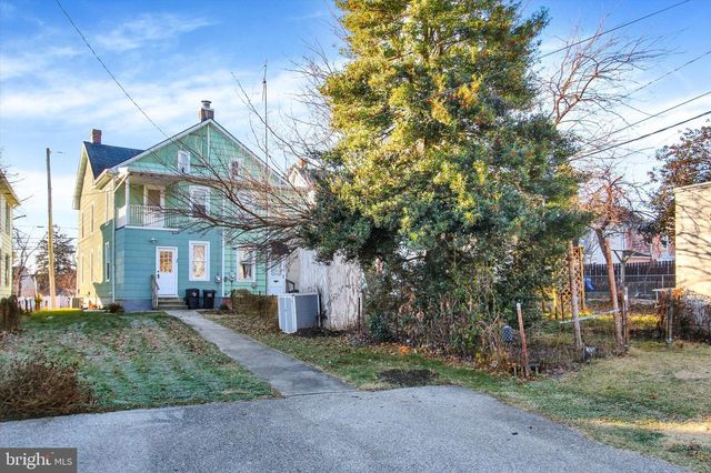 36 RIDGE AVE, Hanover, PA 17331