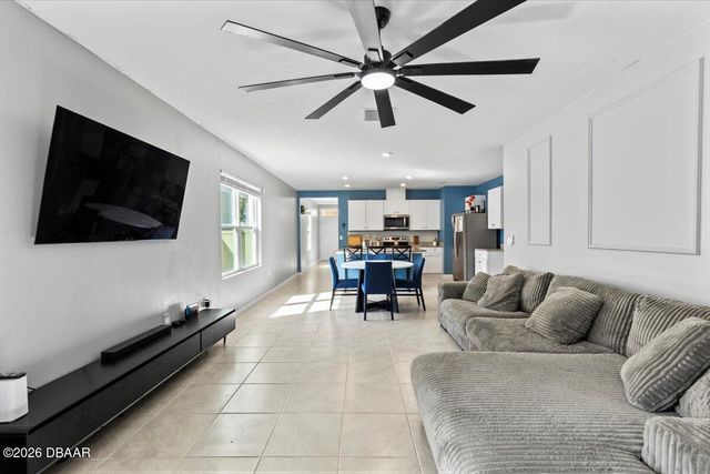 407 Pelham Park Drive, Deland, FL 32720