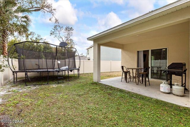 407 Pelham Park Drive, Deland, FL 32720