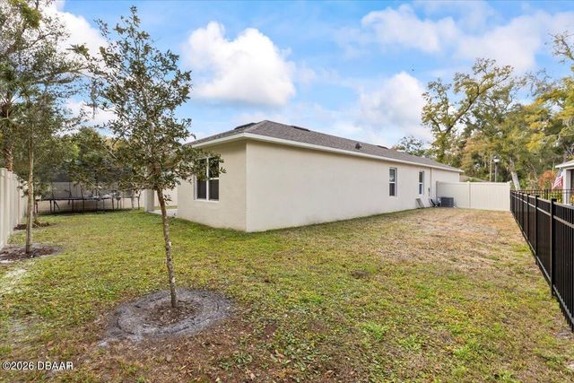 407 Pelham Park Drive, Deland, FL 32720