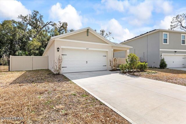 407 Pelham Park Drive, Deland, FL 32720