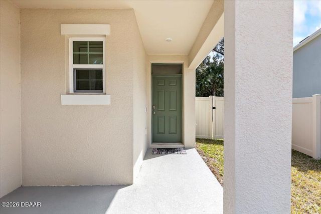 407 Pelham Park Drive, Deland, FL 32720