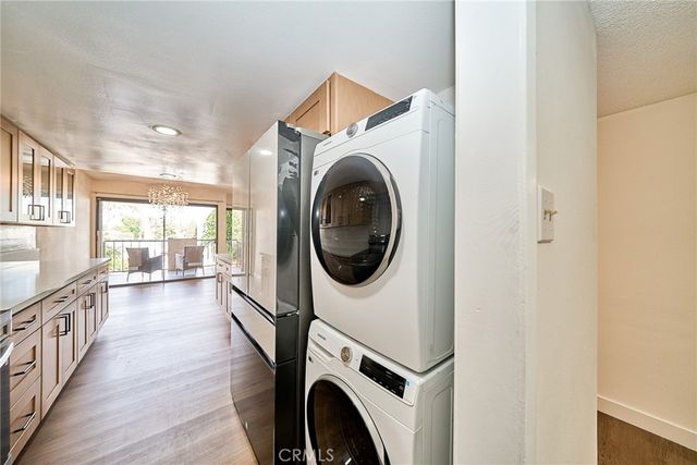 605 Redondo Avenue 203, Long Beach, CA 90814