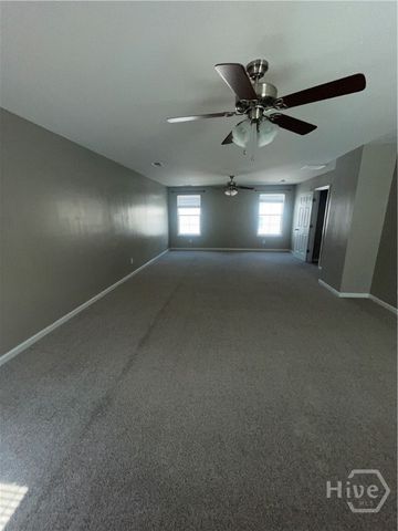 6 Timber Crest Court, Savannah, GA 31407