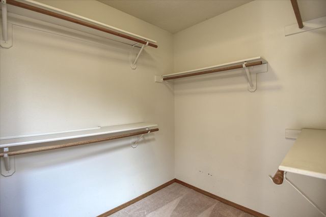 5704 S Pony Ct, Spokane, WA 99224