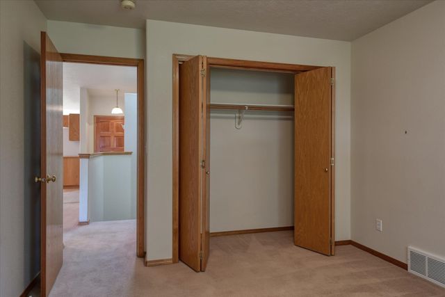 5704 S Pony Ct, Spokane, WA 99224