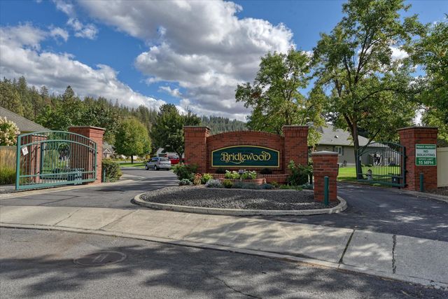 5704 S Pony Ct, Spokane, WA 99224