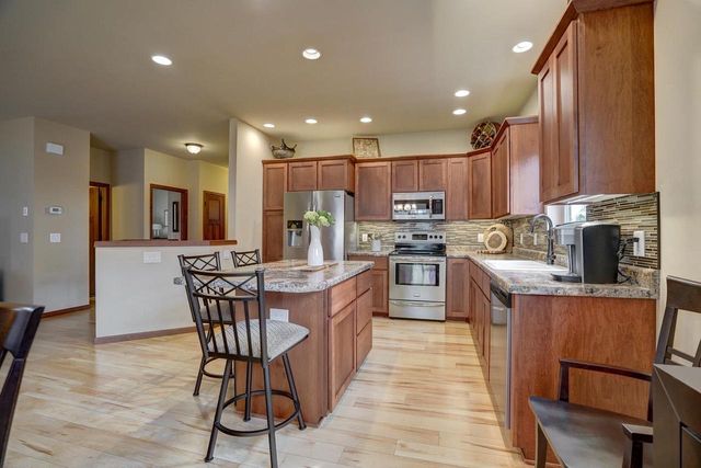 722 Color Peak Road, Verona, WI 53593