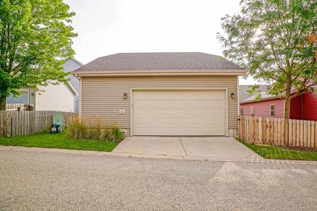 722 Color Peak Road, Verona, WI 53593