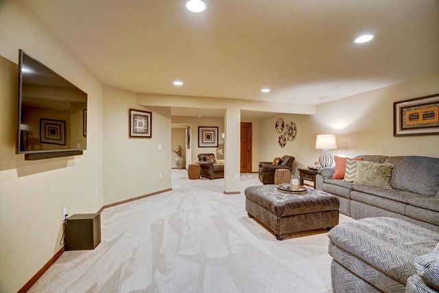 722 Color Peak Road, Verona, WI 53593