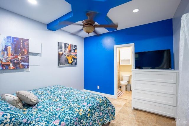 306 E Sabatina Avenue, Pharr, TX 78577