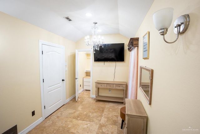 306 E Sabatina Avenue, Pharr, TX 78577