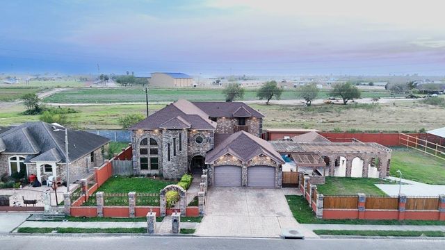 306 E Sabatina Avenue, Pharr, TX 78577