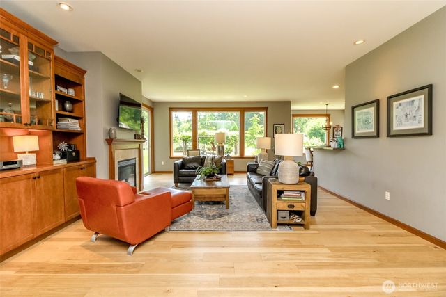 3009 107th Avenue SW, Olympia, WA 98512