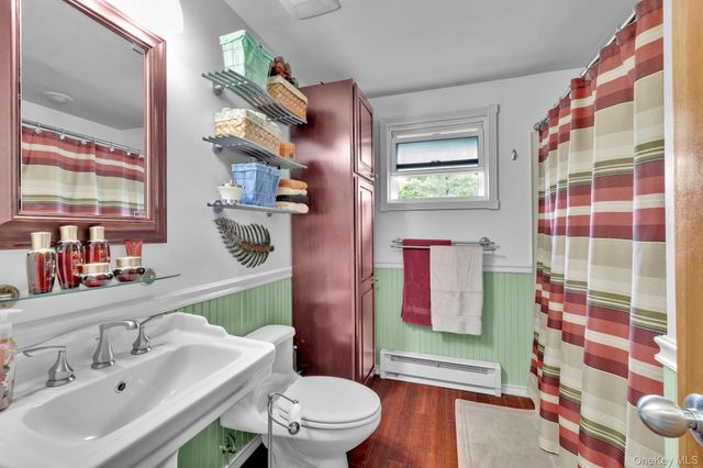 106 Parr Meadow Drive 1F, Newburgh, NY 12550