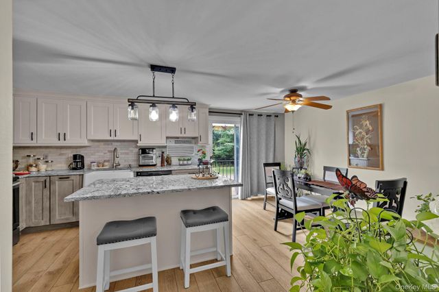 106 Parr Meadow Drive 1F, Newburgh, NY 12550