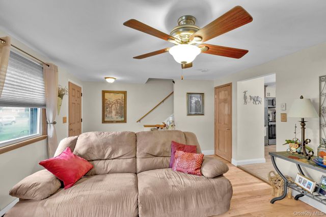 106 Parr Meadow Drive 1F, Newburgh, NY 12550