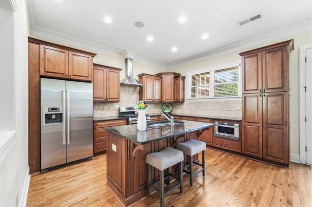6075 City Walk Lane, Atlanta, GA 30328