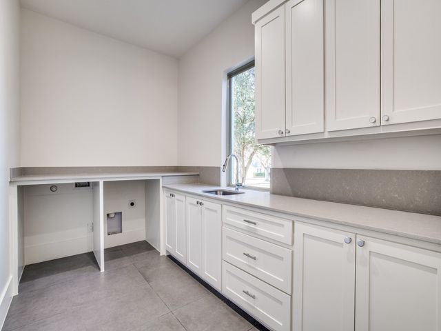 14720 Cherry Hills Drive, Farmers Branch, TX 75234