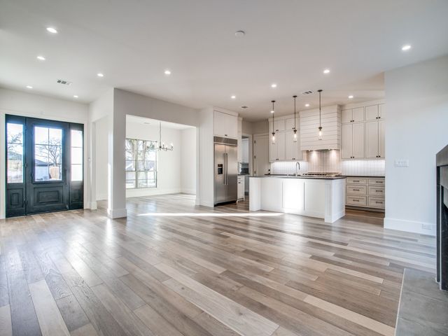 14720 Cherry Hills Drive, Farmers Branch, TX 75234