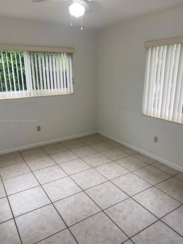 9711 SW 162nd St, Miami, FL 33157