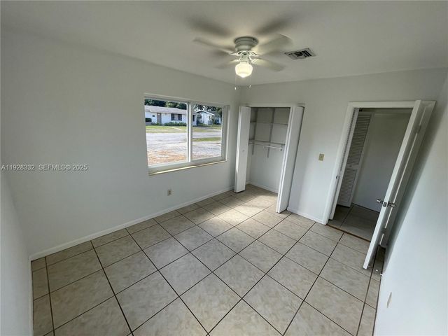 9711 SW 162nd St, Miami, FL 33157