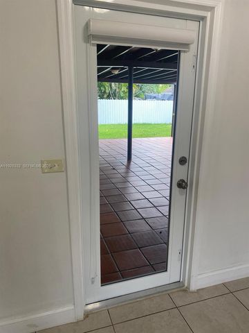 9711 SW 162nd St, Miami, FL 33157