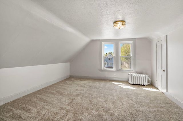 47 Lawson Avenue W, Saint Paul, MN 55117