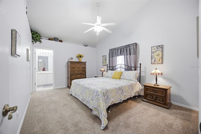 860 ROCKY MOUNTAIN COURT, Valrico, FL 33594