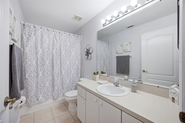 860 ROCKY MOUNTAIN COURT, Valrico, FL 33594