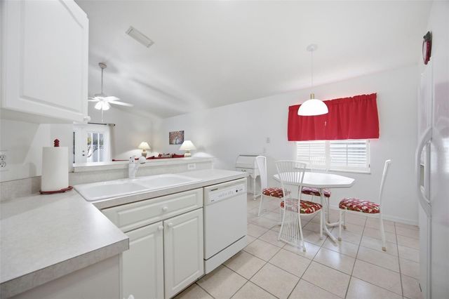 860 ROCKY MOUNTAIN COURT, Valrico, FL 33594
