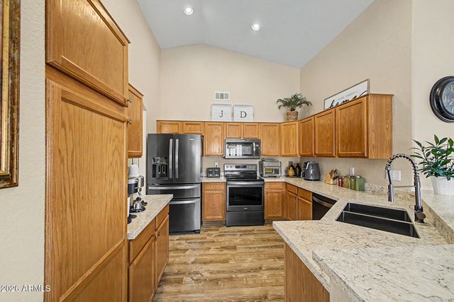 1231 S Sean Drive, Chandler, AZ 85286