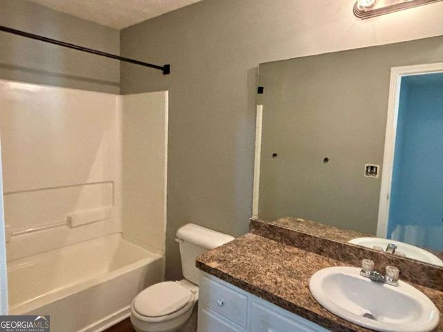 97 Caboose Court, Lawrenceville, GA 30044