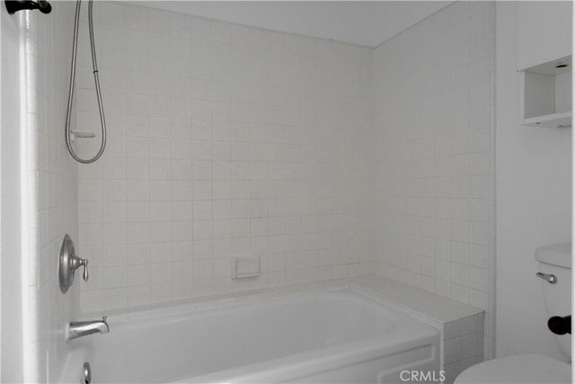 210 The Village 305, Redondo Beach, CA 90277