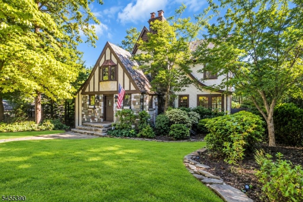 348 West South Orange Ave, South Orange Village Twp., NJ 07079 — exterior